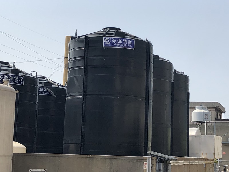 PE立式儲(chǔ)罐的安全運(yùn)輸